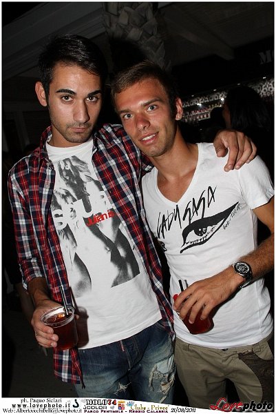 169Club_Privee_Molo74_LovePhoto_21082011.jpg