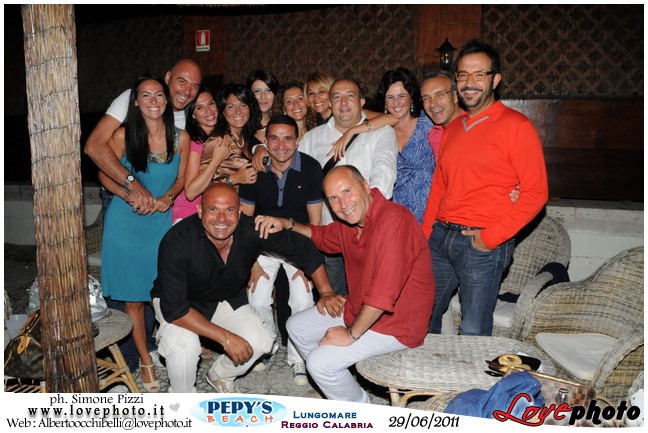 014Pepys_Beach_Party_LovePhoto_29062011.jpg