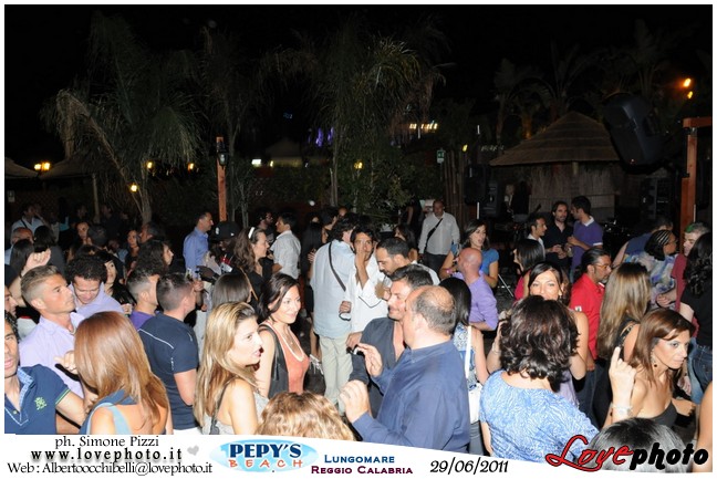037Pepys_Beach_Party_LovePhoto_29062011.jpg