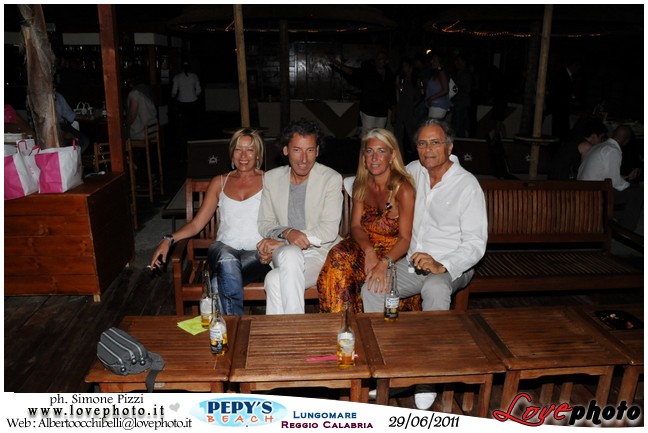 047Pepys_Beach_Party_LovePhoto_29062011.jpg