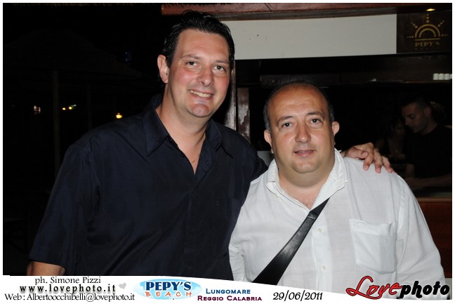 049Pepys_Beach_Party_LovePhoto_29062011.jpg
