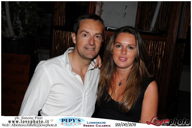 091Pepys_Beach_Party_LovePhoto_29062011.jpg