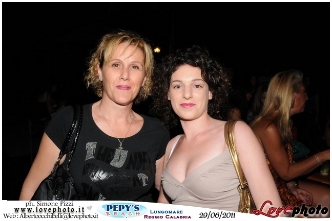 107Pepys_Beach_Party_LovePhoto_29062011.jpg