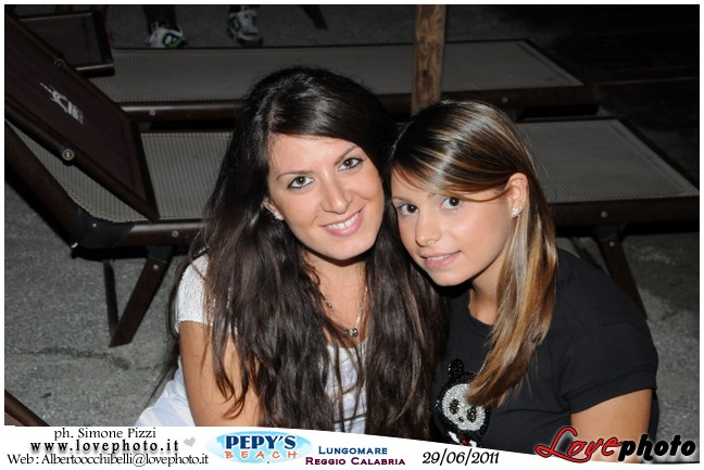 182Pepys_Beach_Party_LovePhoto_29062011.jpg