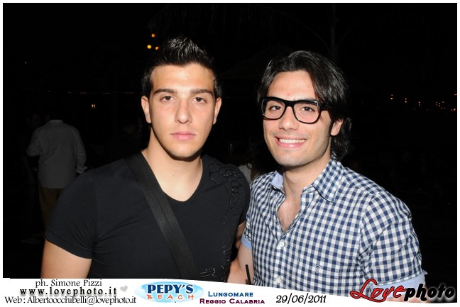 200Pepys_Beach_Party_LovePhoto_29062011.jpg