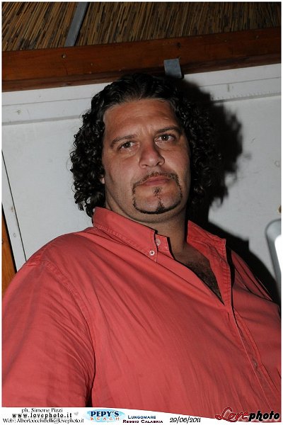 219Pepys_Beach_Party_LovePhoto_29062011.jpg